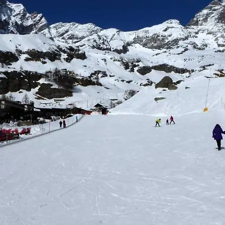 Cervinia Martino E Bassi